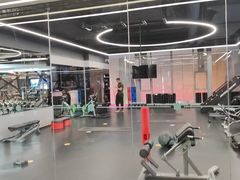 -懒人Club健身(卓越时代广场店)