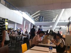-麦当劳(吴圩机场店)