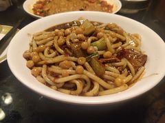 -木卡买提新疆餐厅·清真(新里海顿公馆店)