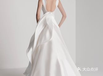 《创意婚纱，设计感带来的高级感》