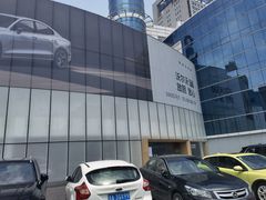 -杭州中沃沃尔沃4S店(滨江区店)