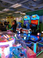 -莫莉幻想儿童乐园(深圳南山欢乐颂店)