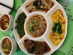 -令氏家外家周礼食府(桥南店)