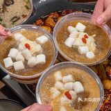 长沙排队1小时也必须要去吃的火锅！辣哭我惹…