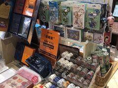 -钟书阁(群光广场店)
