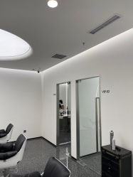 -AYO SALON