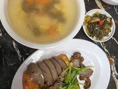 -乌文新澄海卤鹅店