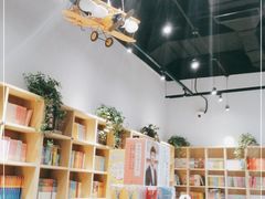 -新华书店(印象城店)