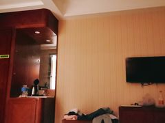 -维也纳酒店(广州京溪南方医院同和地铁站店)