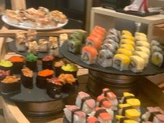 -大中华希尔顿酒店-念自助餐·嗨啤·小龙虾