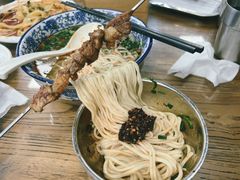 -陇上全荟兰州传统牛肉面(延吉路店)
