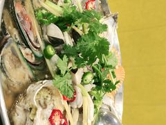 -蚝美人·生蚝海鲜烧烤(茶花园店)