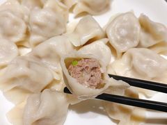牛肉大葱水饺-金春禧(英雄山路旗舰店)