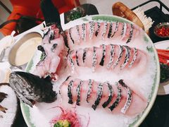 -红鼎豆捞·非遗鲍皇汤火锅(宝丰路店)