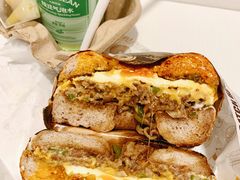 -Catch Bagel(芳草地店)