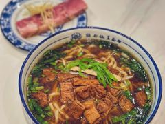 -镇南锅盖面馆(解放路店)