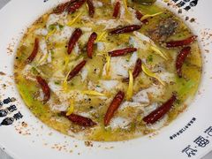 -渔语鱼新川菜Bistro(万象天地店)