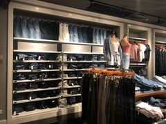 -Abercrombie&Fitch(德基广场店)