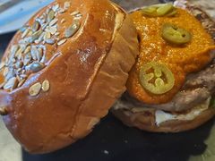 -HIGH FIVE哈福手工汉堡(桂林路店)