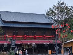 -梭布垭石林景区