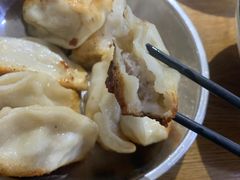 -黄阿姨锅贴大王(万航渡路店)