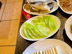 青笋-湘肠香火锅店(团结湖店)