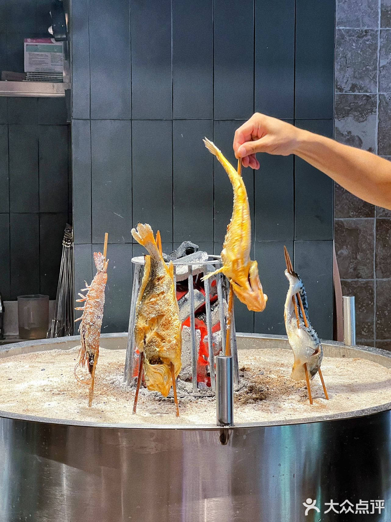 龙华烧肉新店！好吃不贵氛围敲chill ~