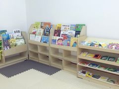 -麦田里儿童之家(华景店)