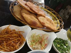 油饼小菜-蓝田九大碗民俗食府(蓝田店)