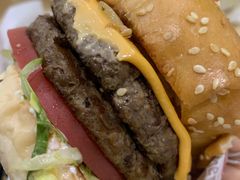 -The Habit Burger Grill 哈比特汉堡(爱琴海店)