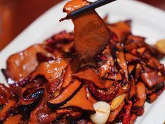 见手青-菌之家·专业纯野生菌火锅·特色炒菌