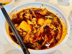 水煮牛肉-尘香•传统川菜(创汇首座店)