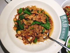 -费大厨辣椒炒肉(黄兴中心广场店)