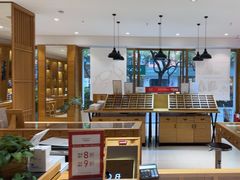 -宝丽眼镜(湖墅店)