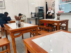 -老西白点心店