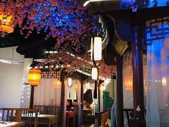 -荷塘秋月·本帮江浙菜(国权路店)