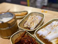 -藤原肠粉店