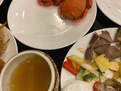 -怡豪大饭店·银顶旋转餐厅