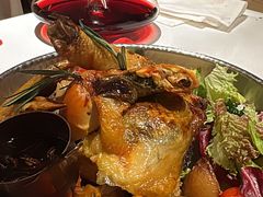 -Mogul Eatery·大亨餐酒馆