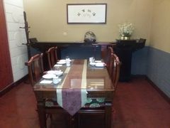 包厢-笨鸡小跑·临沂炒鸡·佛跳墙(罗庄店)