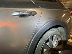 -鲨鱼皮汽车凹陷玻璃修复(静安店)