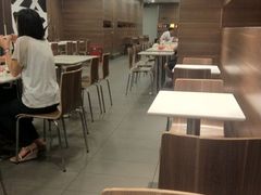 大堂-麦当劳(南京南站站外店)
