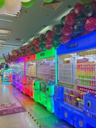 -莫莉幻想儿童乐园(武汉金银潭永旺店)