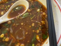 -魔都三兄弟酸辣粉·蘸卤炸串(虹桥万科店)