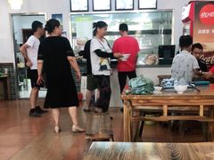 大堂-寅春百年老卤面(汤山店)
