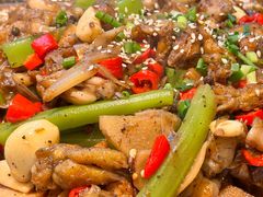 -蛙舍·炭烧牛蛙(东百中心店)