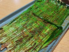 -街角等你.大连海鲜烧烤.经典铁板海鲜串(西安路店)