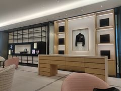 -CHANEL(恒隆广场店)