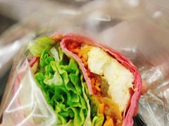 意式咖喱鸡肉握不住大卷-星巴克(北京西站5号候车室)