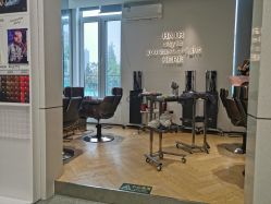 -HAIR HERE造型